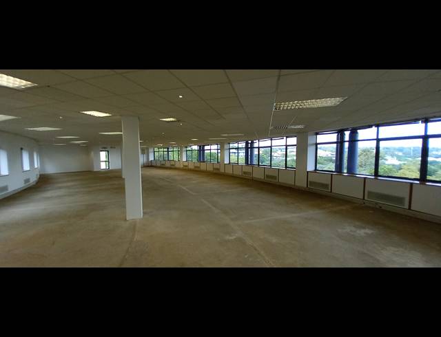 364M² OFFICE TO LET IN WOODMEAD